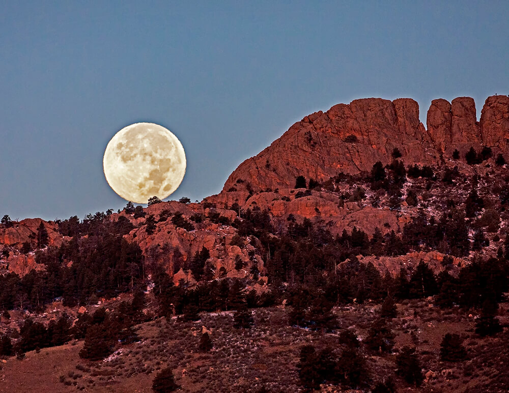 Full Moon and Horsetooth Rock 10×16 sharpened