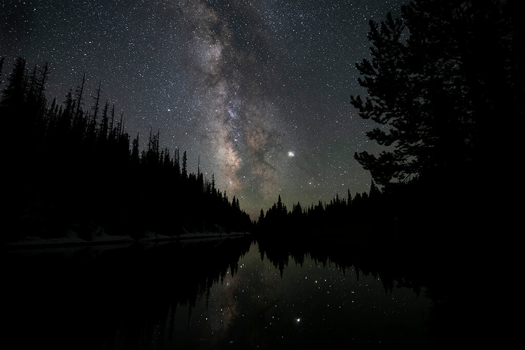 Milky Way and lake Irene 1