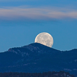 Moonset behind Palasade Mtn.