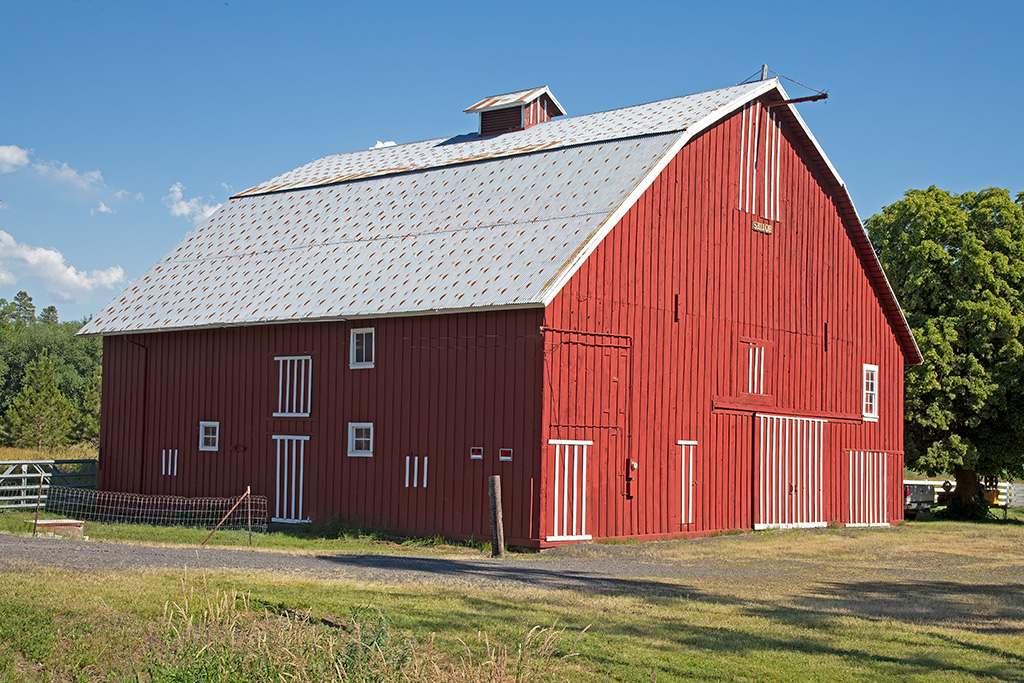 Red Barn Built in 1908